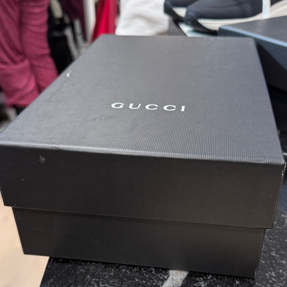 Gucci Black Leather Block Heel Sandals with Gold Horsebit - Picture 8 of 10